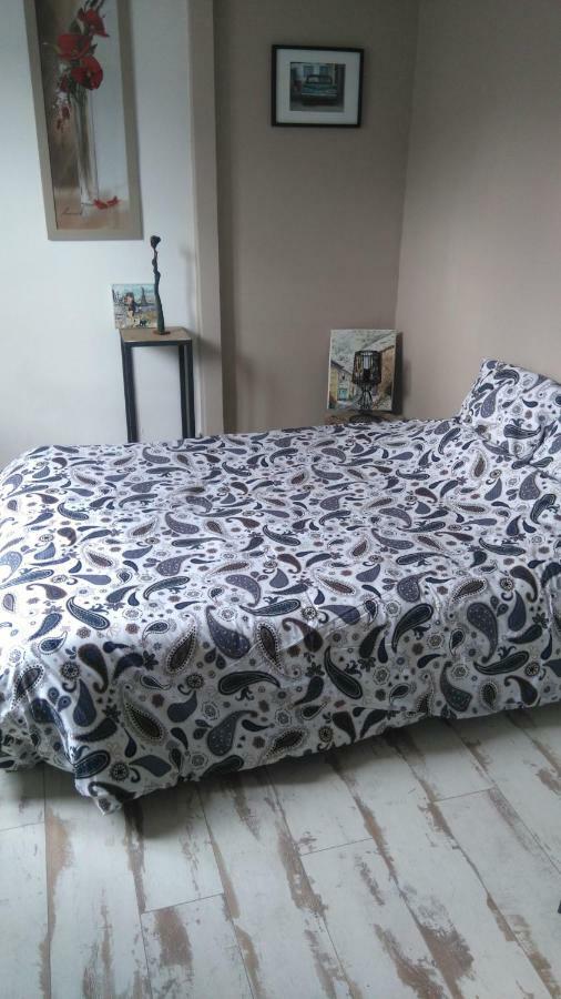 Chambre Privee Chez Un Particulier Saint-Sébastien-sur-Loire Екстериор снимка